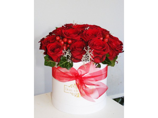 Cutie trandafiri CT2