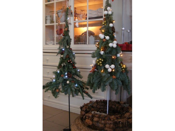 Brad de craciun BC02