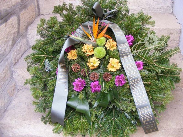 Coroana funerara OM13